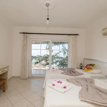 Private Pool Sea View For 6 People In Antalya, Kas - Awz 132